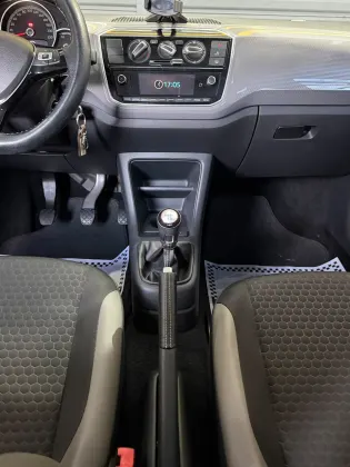 VOLKSWAGEN CROSS UP 1.0 TSI 12V FLEX 4P MANUAL