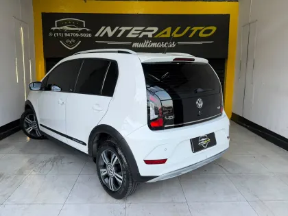 VOLKSWAGEN CROSS UP 1.0 TSI 12V FLEX 4P MANUAL