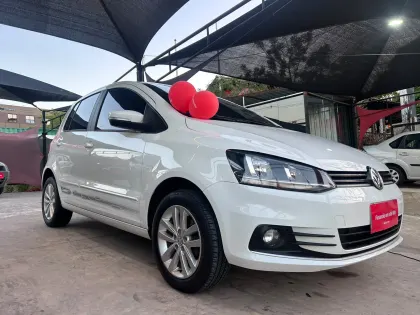 VOLKSWAGEN FOX 1.6 MI 8V FLEX 4P MANUAL