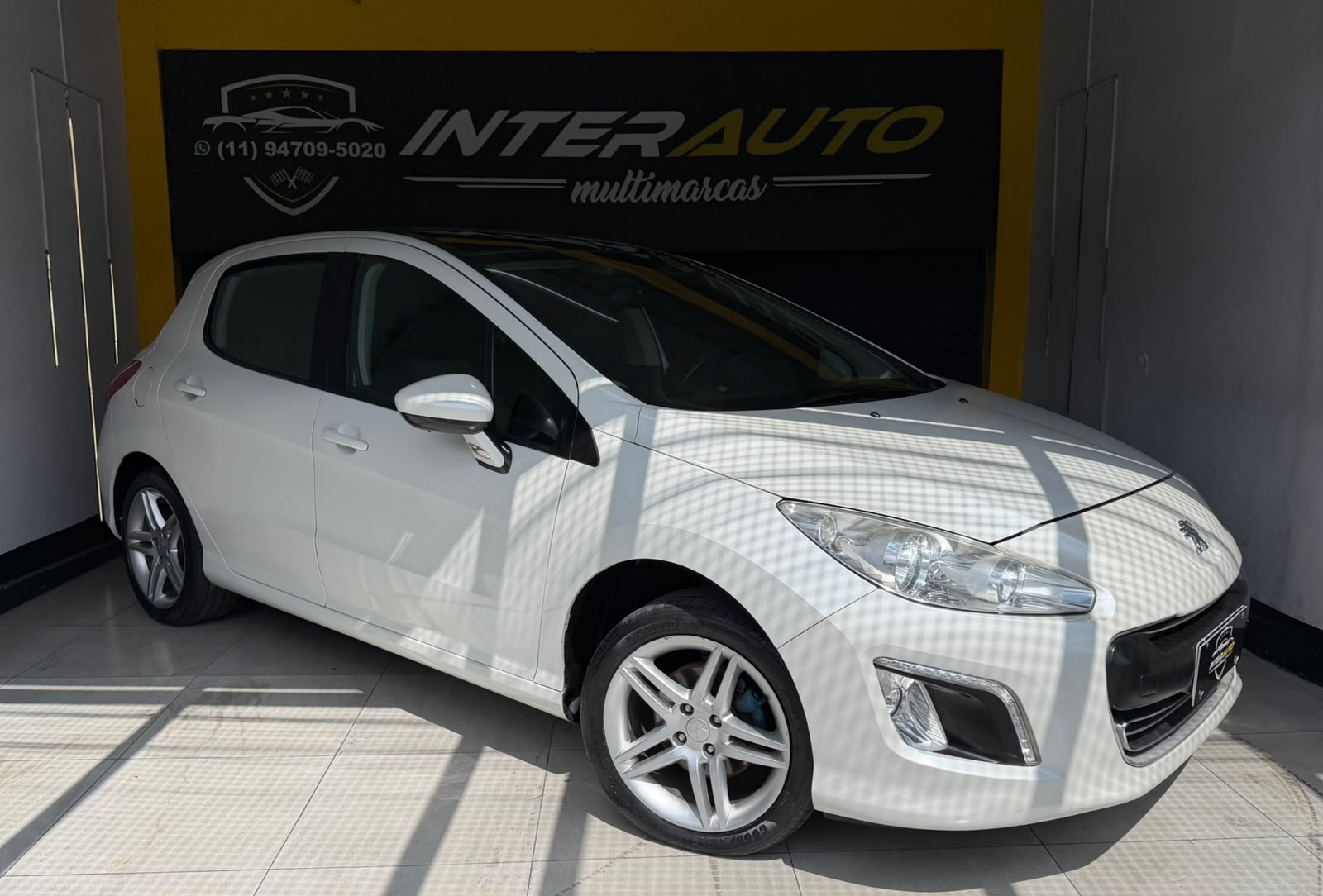 PEUGEOT 308 2.0 ALLURE 16V FLEX 4P AUTOMÁTICO