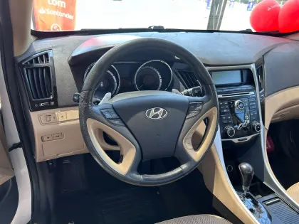 HYUNDAI SONATA 2.4 MPFI I4 16V 182CV GASOLINA 4P AUTOMÁTICO