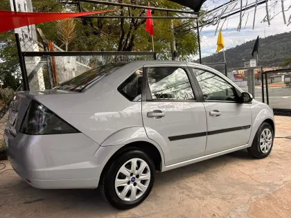 FORD FIESTA 1.0 MPI SEDAN 8V FLEX 4P MANUAL