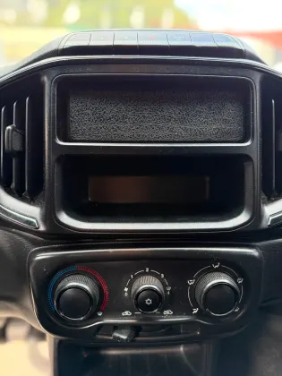 FIAT FIORINO 1.3 MPI FURGÃO 8V FLEX 2P MANUAL