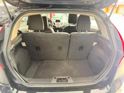 FORD FIESTA 1.6 SE STYLE HATCH 16V FLEX 4P MANUAL