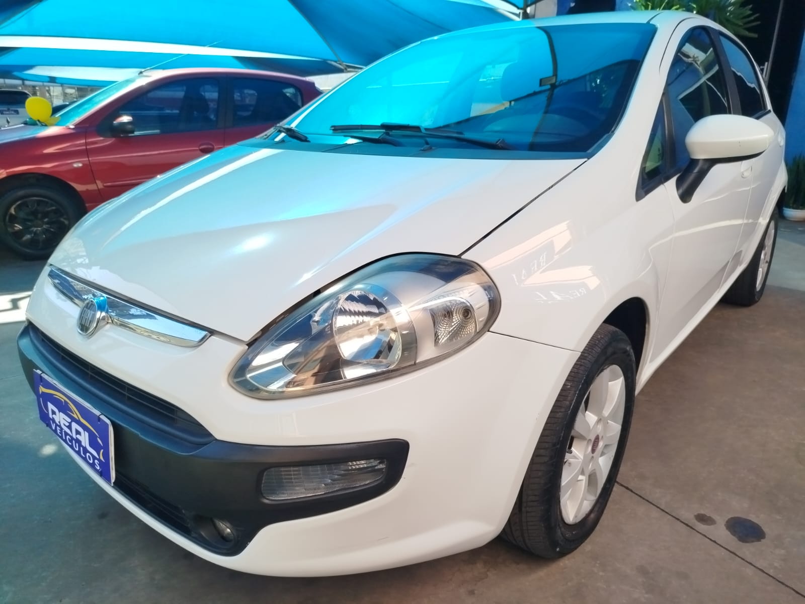 FIAT PUNTO 1.4 ATTRACTIVE 8V FLEX 4P MANUAL