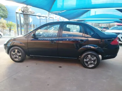 FORD FIESTA 1.6 SEL SEDAN 16V FLEX 4P MANUAL