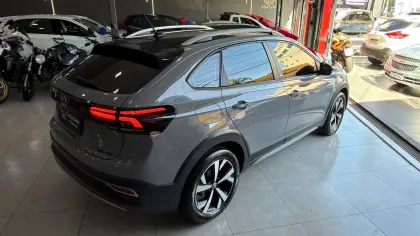 VOLKSWAGEN NIVUS 1.0 200 TSI TOTAL FLEX HIGHLINE AUTOMÁTICO