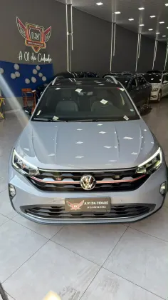 VOLKSWAGEN NIVUS 1.0 200 TSI TOTAL FLEX HIGHLINE AUTOMÁTICO