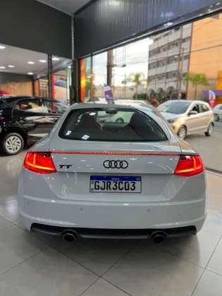 AUDI TT 2.0 TFSI COUPÉ 16V GASOLINA 2P S-TRONIC