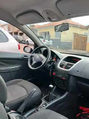 PEUGEOT 207 1.4 XR 8V FLEX 4P MANUAL