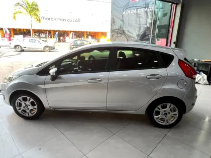 FORD FIESTA 1.6 SE HATCH 16V FLEX 4P MANUAL