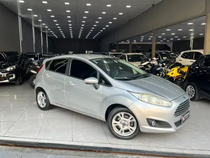FORD FIESTA 1.6 SE HATCH 16V FLEX 4P MANUAL