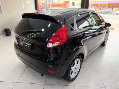 FORD FIESTA 1.5 SE HATCH 16V FLEX 4P MANUAL