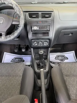 VOLKSWAGEN FOX 1.6 MI 8V FLEX 4P MANUAL