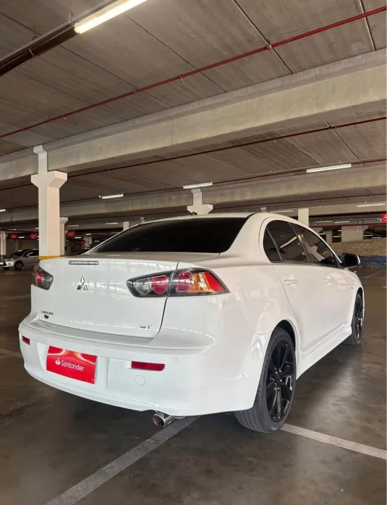 MITSUBISHI LANCER 2.0 CVT 16V GASOLINA 4P AUTOMÁTICO