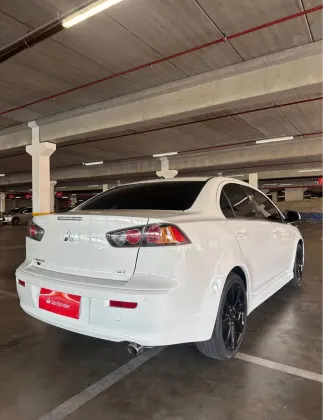 MITSUBISHI LANCER 2.0 CVT 16V GASOLINA 4P AUTOMÁTICO