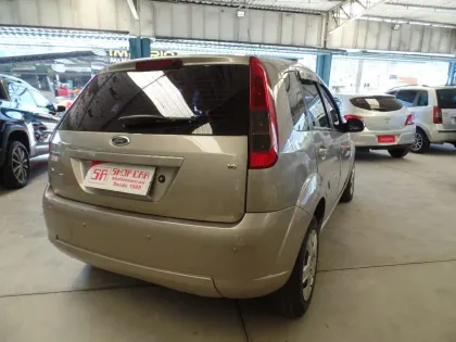 FORD FIESTA 1.6 ROCAM HATCH 8V FLEX 4P MANUAL