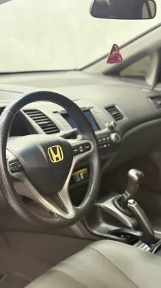 HONDA CIVIC 1.8 LXL 16V FLEX 4P MANUAL