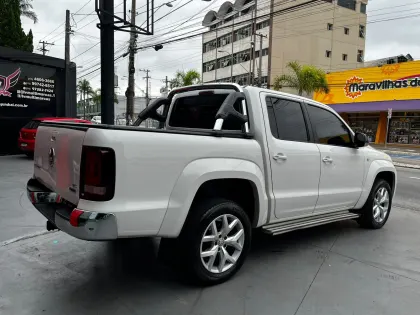 VOLKSWAGEN AMAROK 3.0 V6 TDI DIESEL HIGHLINE CD 4MOTION AUTOMÁTICO