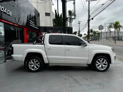 VOLKSWAGEN AMAROK 3.0 V6 TDI DIESEL HIGHLINE CD 4MOTION AUTOMÁTICO