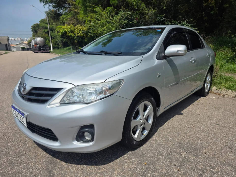 TOYOTA COROLLA 2.0 XEI 16V FLEX 4P AUTOMÁTICO