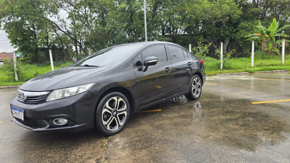 HONDA CIVIC 2.0 LXR 16V FLEX 4P AUTOMÁTICO