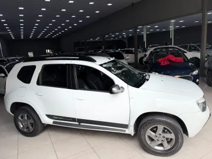 RENAULT DUSTER 2.0 TECH ROAD 4X2 16V FLEX 4P AUTOMÁTICO