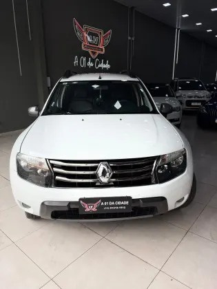 RENAULT DUSTER 2.0 TECH ROAD 4X2 16V FLEX 4P AUTOMÁTICO