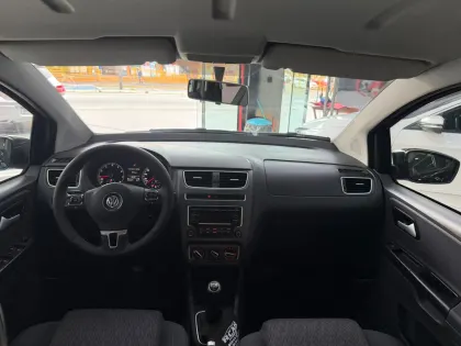VOLKSWAGEN FOX 1.0 MI 8V FLEX 4P MANUAL