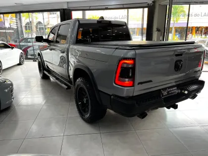 RAM 1500 5.7 V8 GASOLINA REBEL CD 4X4 AUTOMÁTICO