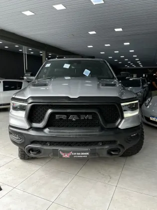 RAM 1500 5.7 V8 GASOLINA REBEL CD 4X4 AUTOMÁTICO