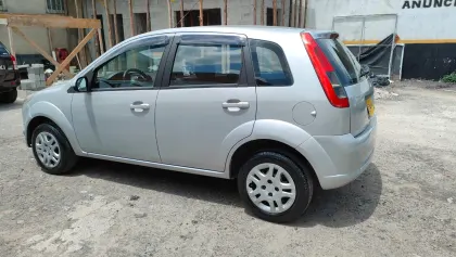 FORD FIESTA 1.0 MPI CLASS HATCH 8V FLEX 4P MANUAL