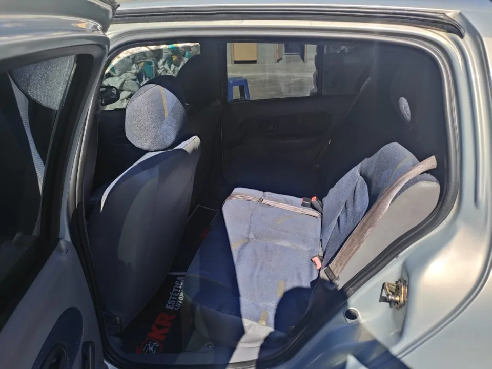 RENAULT CLIO 1.6 RN 16V GASOLINA 4P MANUAL