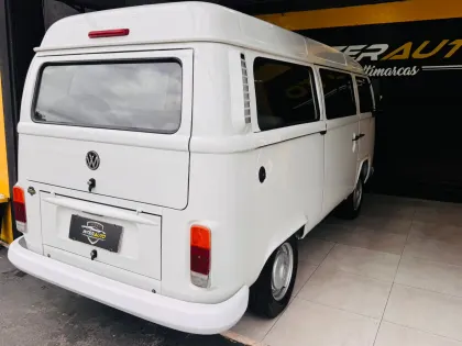 VOLKSWAGEN KOMBI 1.6 MI STD 8V GASOLINA 3P MANUAL