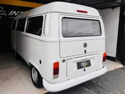 VOLKSWAGEN KOMBI 1.6 MI STD 8V GASOLINA 3P MANUAL