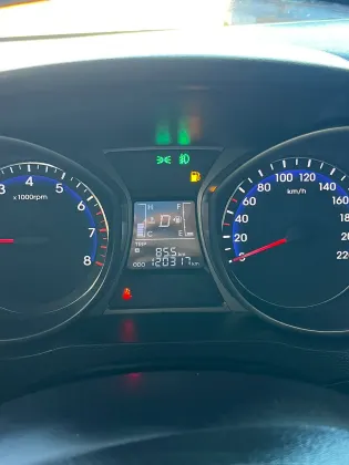 HYUNDAI HB20X 1.6 16V STYLE FLEX 4P AUTOMÁTICO