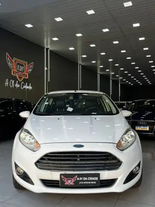 FORD FIESTA 1.6 SE HATCH 16V FLEX 4P AUTOMÁTICO