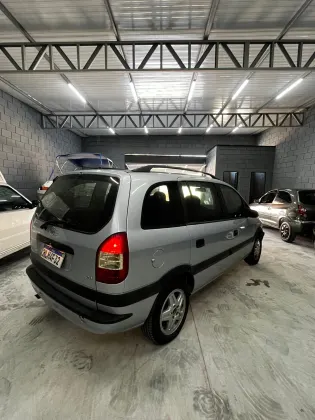 CHEVROLET ZAFIRA 2.0 MPFI EXPRESSION 8V FLEX 4P AUTOMÁTICO
