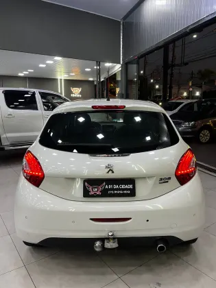 PEUGEOT 208 1.6 GRIFFE 16V FLEX 4P AUTOMÁTICO