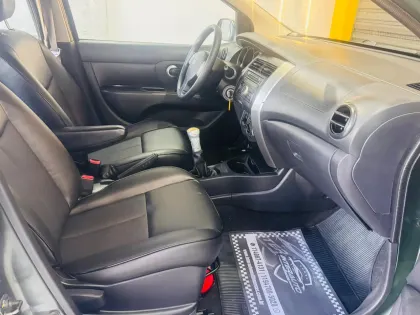 NISSAN LIVINA 1.6 S 16V FLEX 4P MANUAL