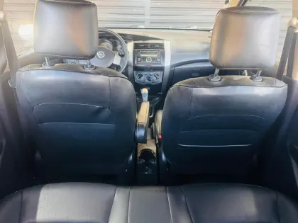 NISSAN LIVINA 1.6 S 16V FLEX 4P MANUAL