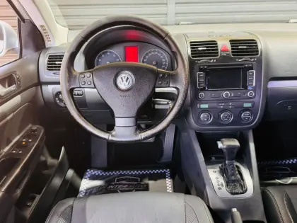 VOLKSWAGEN JETTA 2.5 I 20V 170CV GASOLINA 4P TIPTRONIC