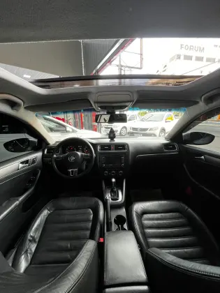 VOLKSWAGEN JETTA 2.0 TSI HIGHLINE 211CV GASOLINA 4P TIPTRONIC