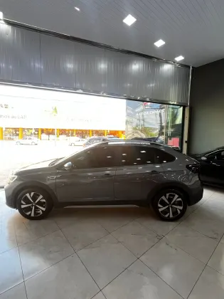 VOLKSWAGEN NIVUS 1.0 200 TSI TOTAL FLEX HIGHLINE AUTOMÁTICO