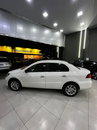 VOLKSWAGEN VOYAGE 1.6 MI CITY 8V FLEX 4P MANUAL