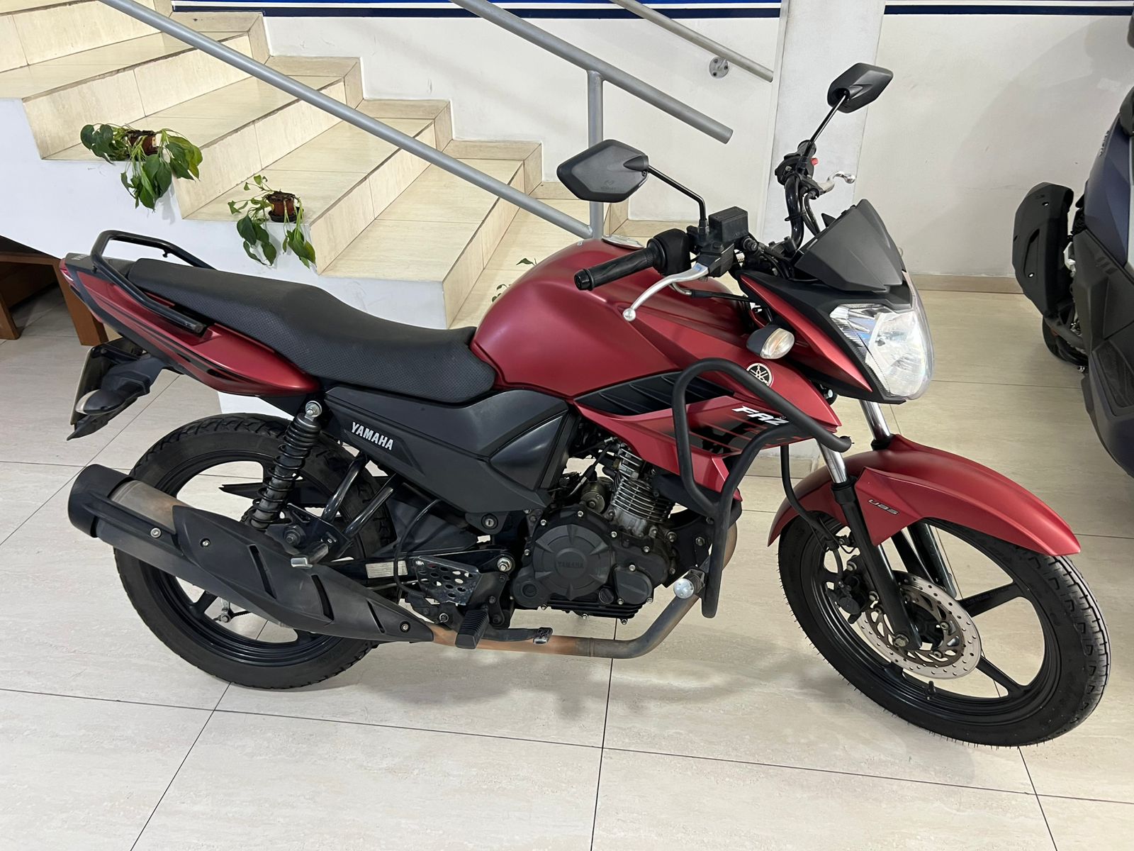 YAMAHA YS 150 FAZER SED
