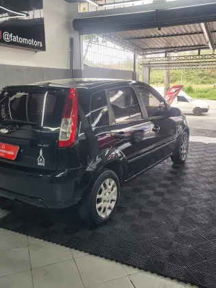 FORD FIESTA 1.0 MPI TREND HATCH 8V FLEX 4P MANUAL