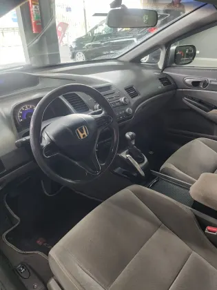HONDA CIVIC 1.8 LXS 16V FLEX 4P MANUAL