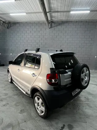 VOLKSWAGEN CROSSFOX 1.6 MI FLEX 8V 4P MANUAL