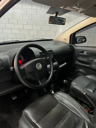 VOLKSWAGEN CROSSFOX 1.6 MI FLEX 8V 4P MANUAL